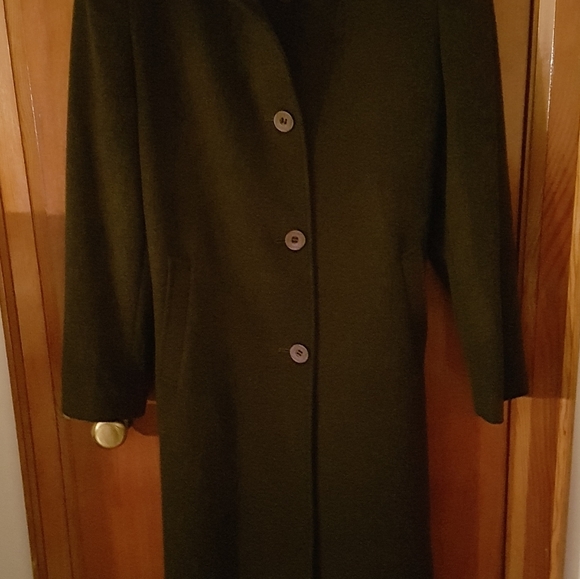 Straight Line 20% Casmere and 80% Wool - Picture 3 of 5